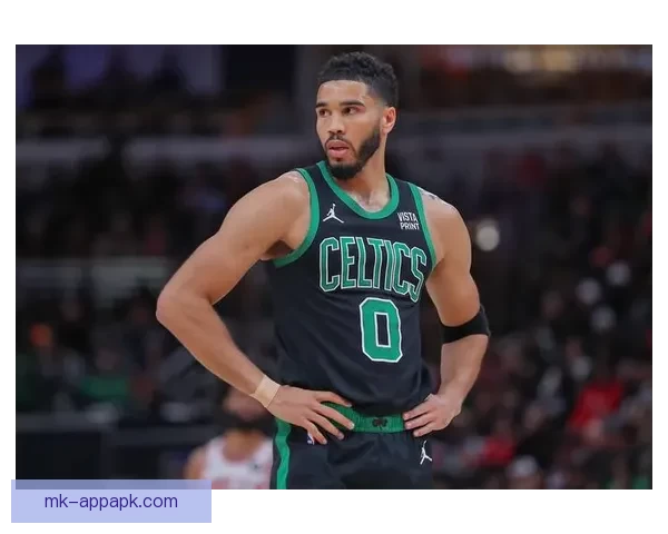 队友称塔图姆必须保持高水准表现才能带领球队争冠 正逐渐展现以自己为核心的领导力