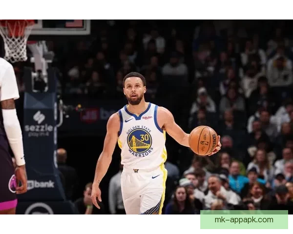 数据帝狂飙36分创队史纪录悍将三分命中率惊艳全场